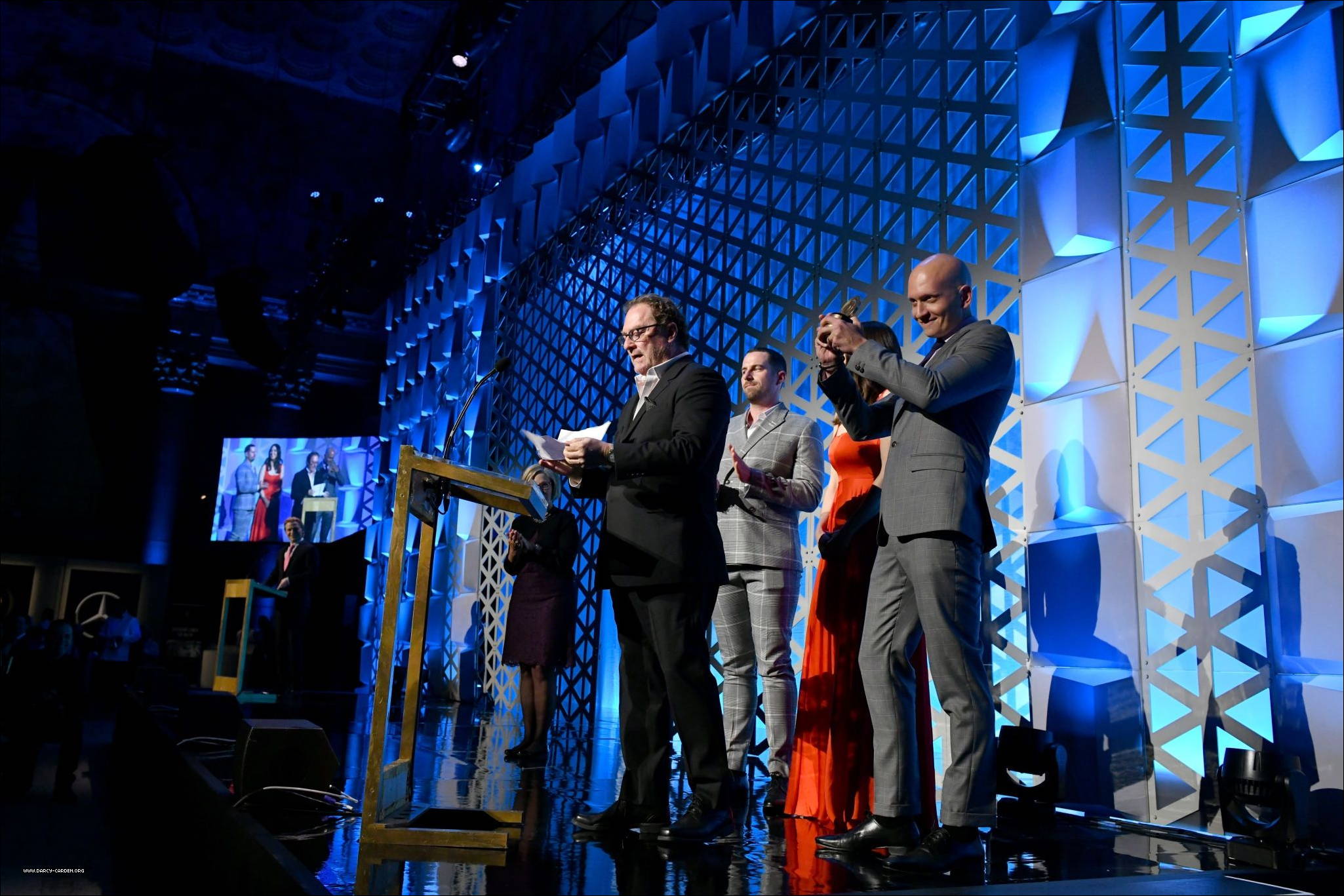 DCF-002.jpg DCF-002.jpg